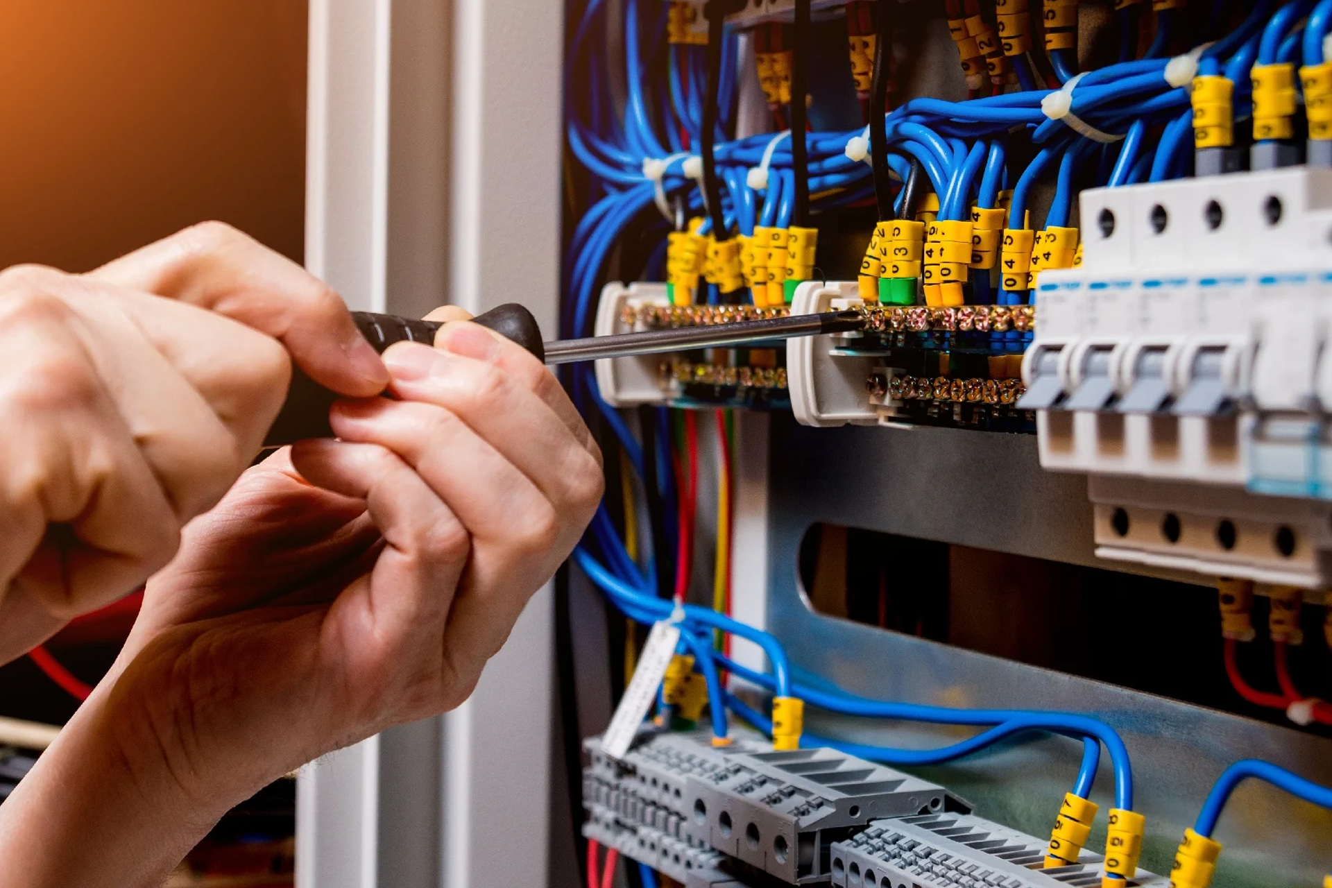 Electrical Services in Dubai