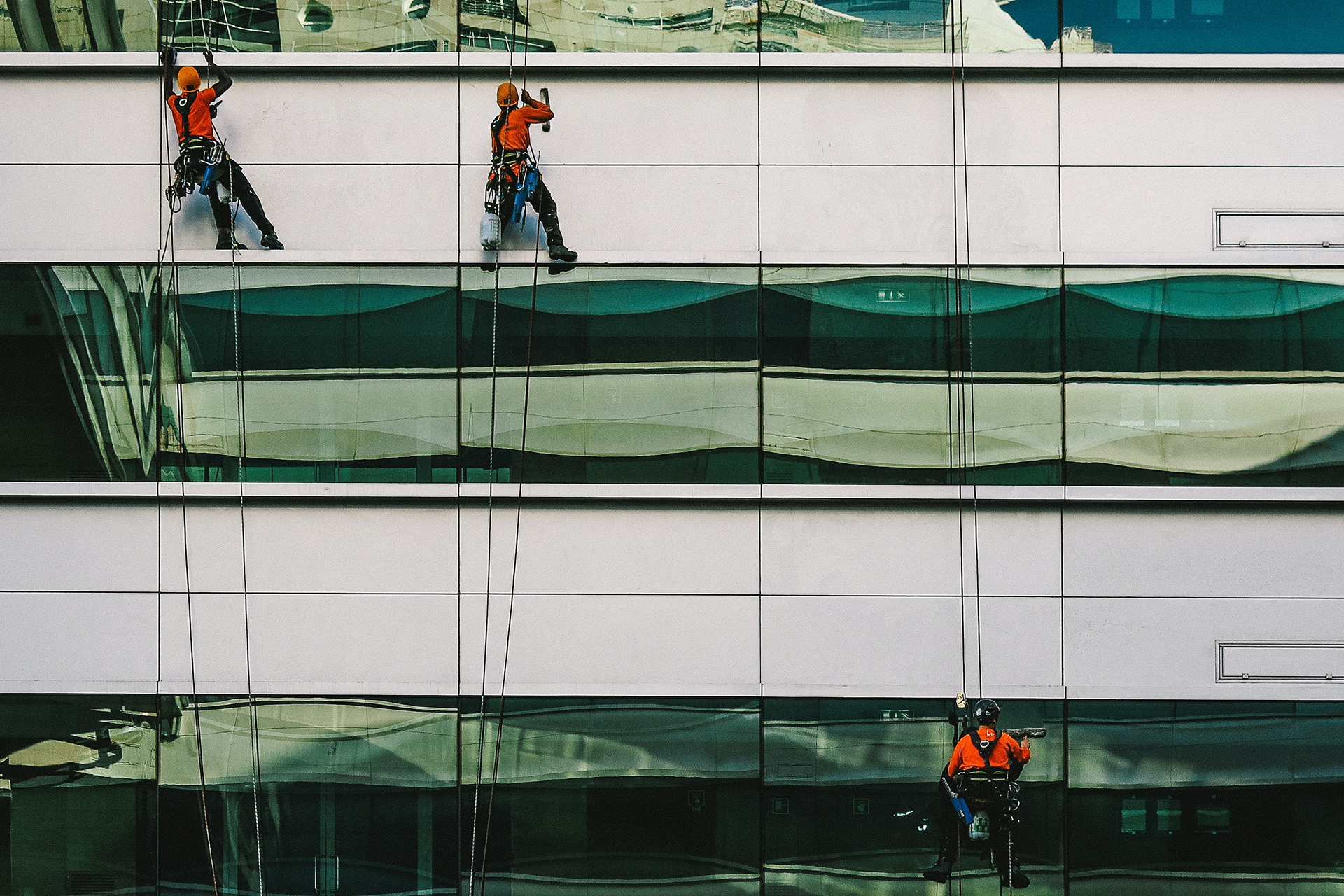 Window Cleaning Services Dubai